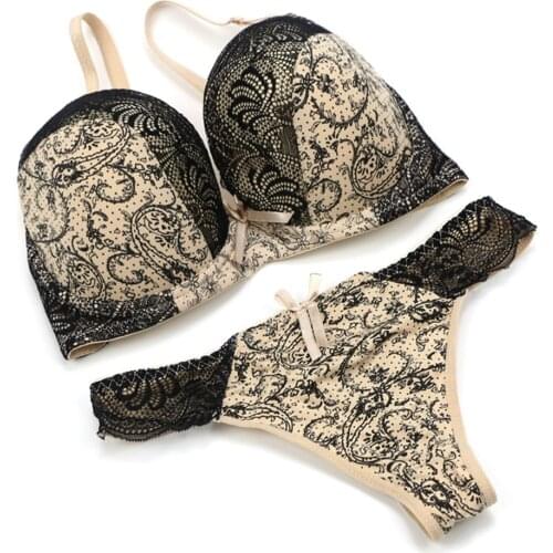 2021 lace bra set Sexy bra set Women underwear set High quality bralett push up bra lingerie set plingerie Hollow out design