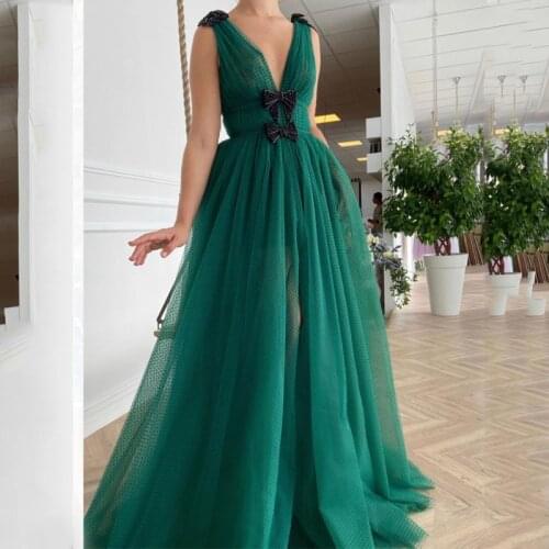 Deep V-Neck Beads Butterflies Celadon Green Prom Dress A-Line Tulle Evening Gowns