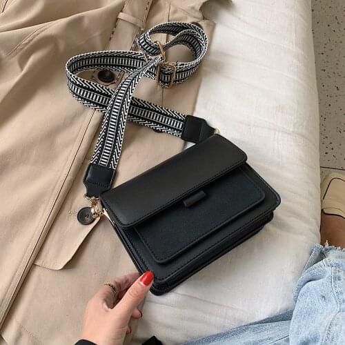 2021 new lady messenger bag wide shoulder strap lady shoulder bag fashion small square bag casual mobile phone bag wallet