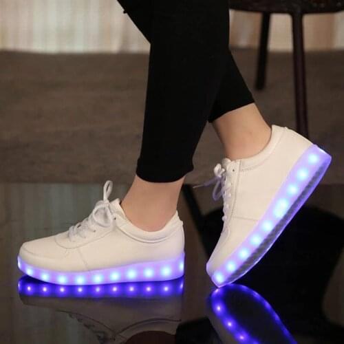 2020 SIZE 1-12 Years Kids Sneakers Fashion USB Charging Lighted 7 Colorful LED lights Children Shoes Casual Flat Girls Boy Shoes