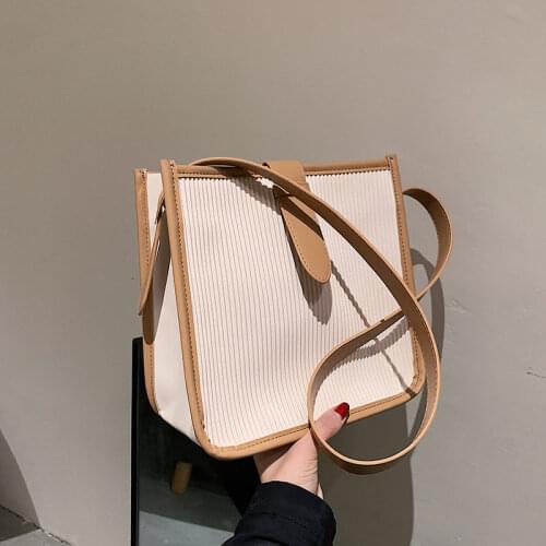 Casual zipper bag lady messenger bag fashion shoulder bag fold lady bag simple style female bag square lady bag trendy brand bag