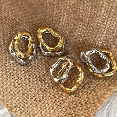 Gold and silver front and rear 100 small group geometric metal hit-and-run earrings a two-wear earring minimal