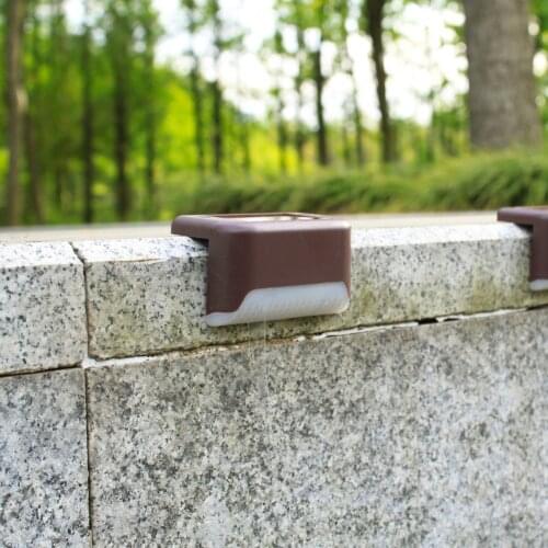 4pcs Waterproof Solar Deck Step Wall Lights Outdoor Pathway Patio Stairs Yard Garden Fence Decorative Lamps For Stair Courtyard