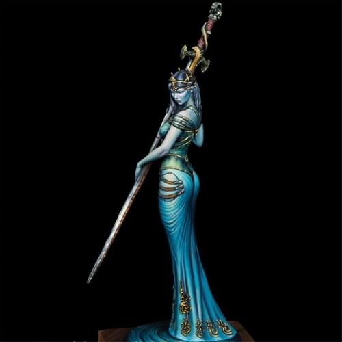 Unpainted Female Vampire of the Lake Resin Figure 1/24 Scale Model Kit Assembly Models Kit Resin Colorless Self-Assembled Toy