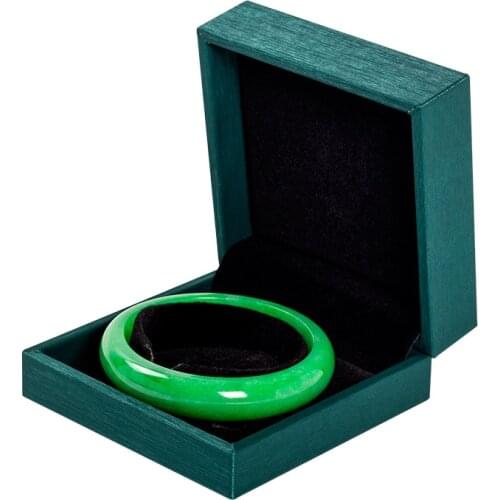 New 2020 Stringy Green Facinanting Customized Creative Gifts Display Leather Jewelry Organizer Boxes For Old-style Lady