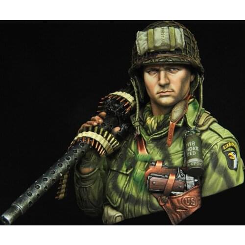 1/10 Scale Unpainted Resin bust US Airborne with M1919 collection bust