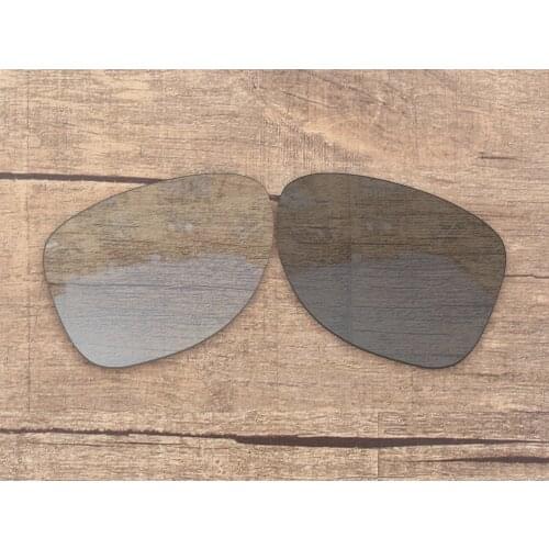 Vonxyz Grey Photochromic Polarized Replacement Lenses for-Oakley Dispatch 2 Frame