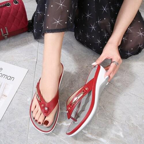 2021 Summer Womens Slippers Metal Button Slides Shoes Wedge Beach Sandals Outside Platform Flip Flops Wedges Sandals for Women