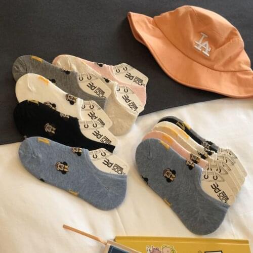 Disney childrens cartoon Minnie Mickey socks fashion cartoon boys and girls sports socks student socks adult men and women sock