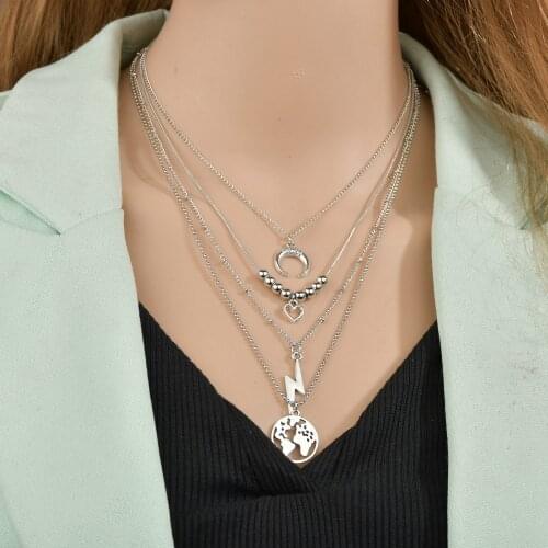 Fashion Hollow Metal Heart Love Moon Crescent Lightning Beads World Map Pendent Necklace for Women Men Girls Collar Jewelry Gift