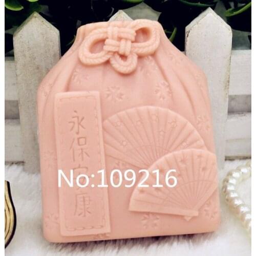 New Product!!1pcs Fan Money Bag (zx168) Silicone Handmade Soap Mold Crafts DIY Mould
