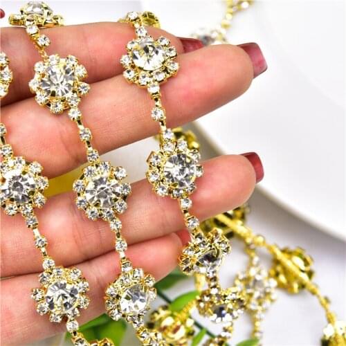 Sunflower Rhinestone Chains Sew On Crystal Diamond Gold Base Apparel Decorative Trims Diy Beauty Wedding Accessories 1.4Cm Wide
