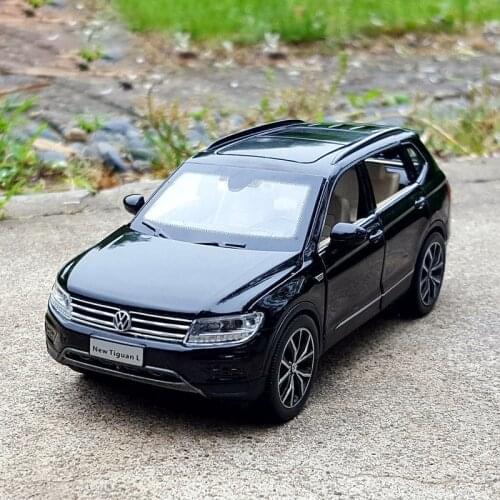 1:32 Volkswagen TIGUAN SUV Alloy Metal Diecast Cars Model Toy Car Vehicles Pull Back Sound and light For Children Boy Toys gift