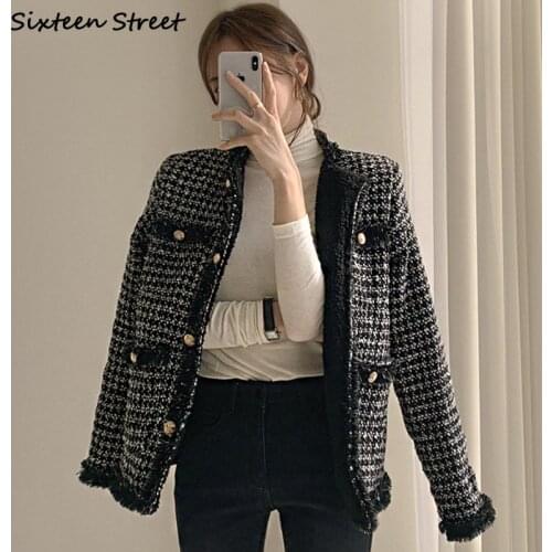 Korean Coats Women Autumn Winter Chic Fashion Retro Plaid Warm Long Sleeve Tweed Short Coat Female Fall 2021 Women Clothing