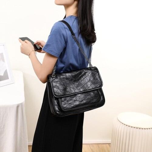 Cow Split Leather Women Bag Chain Single Shoulder Messenger Oil Wax Leather Large Capacity Handbags