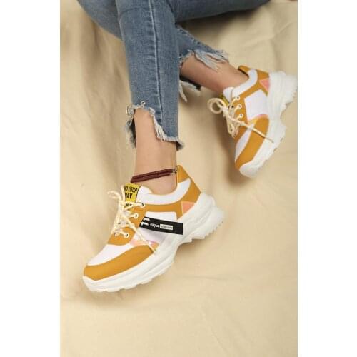 Vogue Eleven Hologram Detailed Woman Sneaker