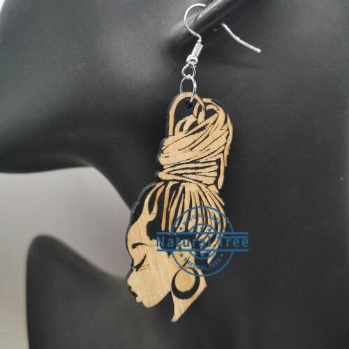 Free shipping!! Engraved afro wooden earrings
