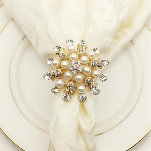 2021 Christmas Snowflake Circle Party Hotel Dinner Decor Napkin Ring Towel Buckle Party Table Decoration Accessories