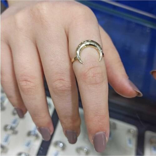 Crescent Gold Ring Setting: 14 Grams: 1.50 All Lengths Are Available
