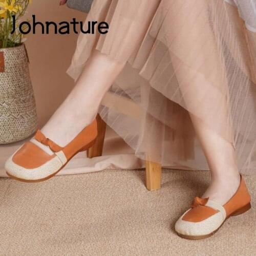 Johnature 2021 New Spring/Autumn Flats Women Shoes Concise Genuine Leather Round Toe Retro Shallow Four Seasons Ladies Shoes