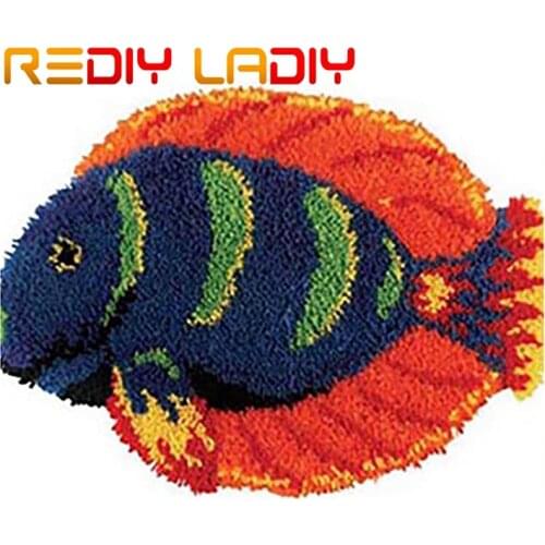 Latch Hook Rug Kits Crocheting Carpet Rug Cartoon Fish Acrylic Yarn Pre-Printed Canvas Cushion Mat Crochet Tapestry Sofa Decor