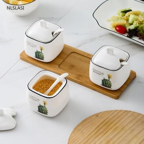 Nordic Creativity ceramics Seasoning tank set Home kitchen Pepper Salt Sugar Bowl Seasoning Bottle Storage tank With Cover