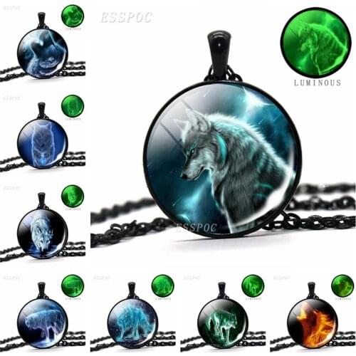 Night Glowing Wolf Photo Glass Cabochon Necklace Men Steampunk Black Chain Necklace Fashion Accessories for Men Christmas Gifts