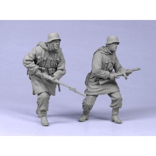 1:35 Ratio Of Die-cast Resin World War II German Army 2 Individual Soldiers Need To Assemble And Color By Themselves