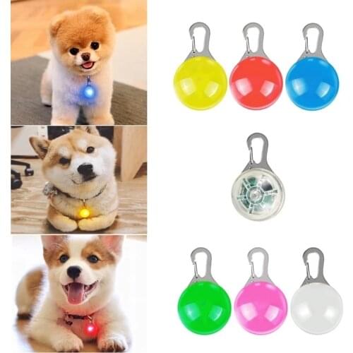 1PC Mini LED Pet Dog Collar Pendant Flashing Night Light Pet Safety Pendant Pet Supplies Accessories Portable Keyring Flash Toy