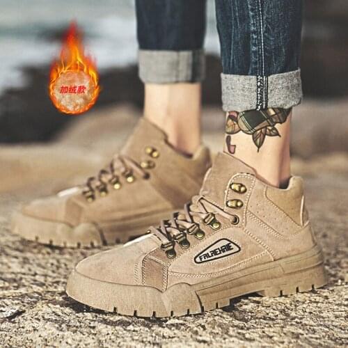 Mens Casual Shoes Autumn and Winter Youth Trend Plus Velvet Outdoor Short Boots Warm Sports Casual Shoes Mens Fashion Sneakers