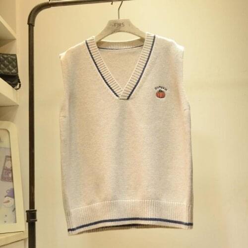 Spring and Autumn New V-neck Sleeveless Sweater Vest Womens Outer Wear Embroidered Knitted Pullover Top Loose All-match