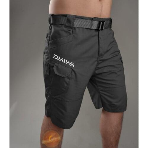 2021 Summer New Daiwa Camouflage Fishing Cargo Shorts Men Casual Cotton Overalls Pants Fashion Loose Big Size Men Fishing Pants