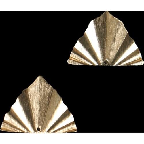 20pcs Brushed brass single hole geometric shape unique wrinkle fashion earrings bracelet pendant, can be used as DIY accessories