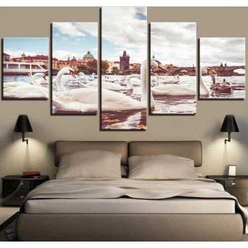 Lienzo de 5 piezas de cisnes en la ciudad, pintura artística, carteles de animales, imágenes para la habitación del hogar, decor