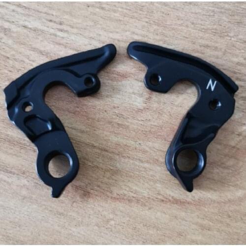 1pc Cycle / Bike alloy rear gear mech derailleur hanger drop out with Mounting Screws for Cannondale SuperSix EVO 2 Di2 KP396