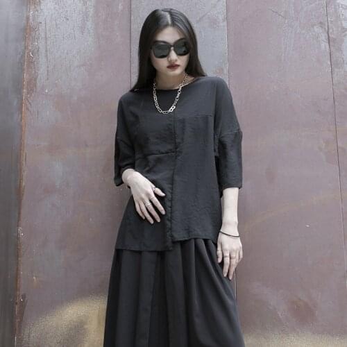 Big size Yamamoto dark t-shirt womens summer trend loose personality minority design irregular half sleeve top womens wear