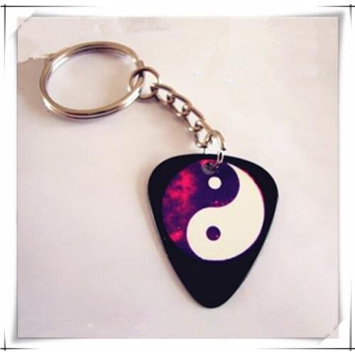 Custom Nylon Guitar Picks Keychain, Wholesale Guitar Picks Keychain