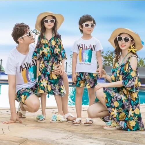 Hawaii Mother Daughter Dresses Family Matching Outfits Mommy and Me Clothes Father Son Clothing Sets Family Look Dress Summer