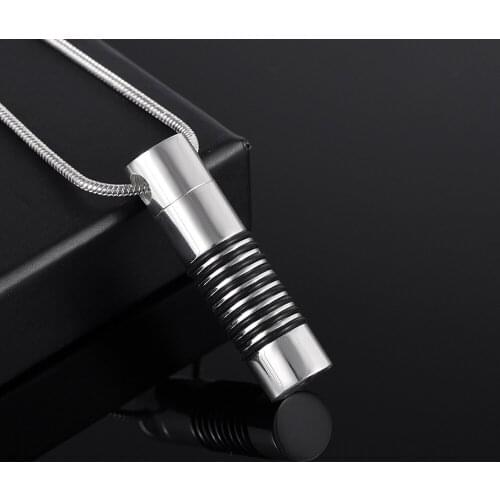 IJD2461 Classic Hot Selling Satinless Steel Cylinder Memorial Urn Ashes Cremation Pendant Necklace With 9 Black Rubber Collar
