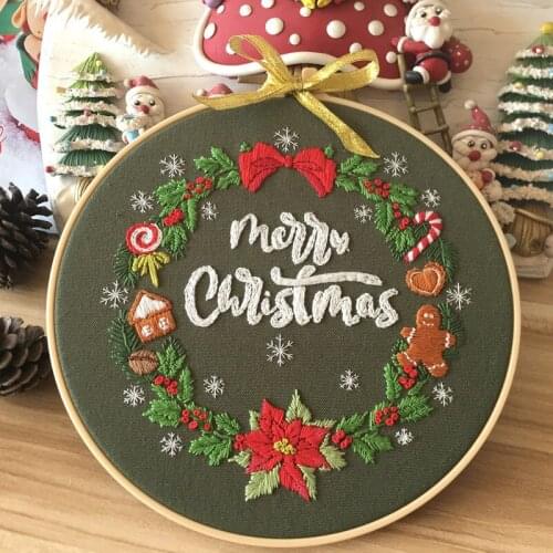 Christmas Embroidery DIY Starter Kit with Xmas Themed Pattern Embroidery Hoop Cotton Linen Cloth Thread Needlework Sewing Craft