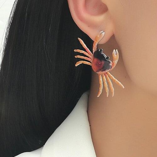 Creative Simulation Exaggerated Halloween Insect Earrings Material Cockroach Scorpion Centipede Earrings for Women