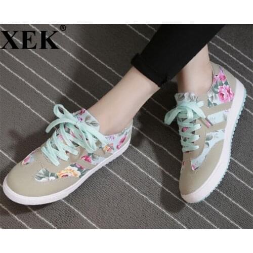 XEK Women casual shoes printed casual shoes women canvas shoes tenis feminino 2018 new arrival fashion women sneakers ZLL40