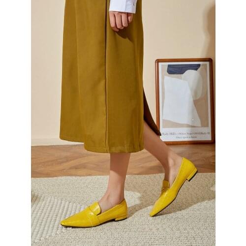 EshtonShero Women Flats Mules Woman Loafers Genuine Leather Female Shoes Slip On Pointed Toe New Moccasins Womens Casual Shoes