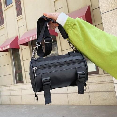 Mens Designer Crossbody Bags Fashion Small Cylinder Phone Packs 2020Womens Messenger Shoulder Bag Street Hip-Hop Tooling Pouch