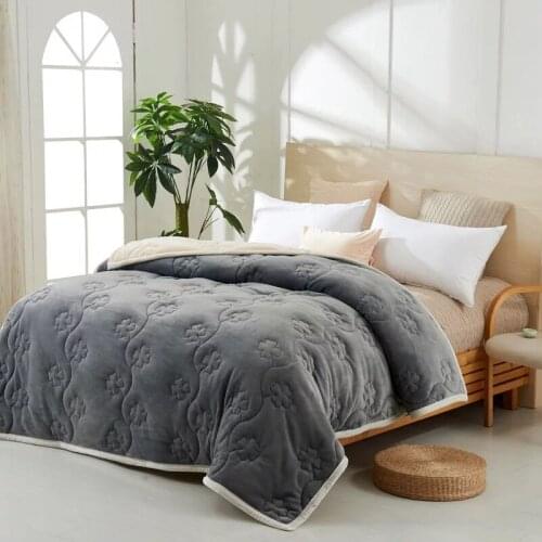 Thick coral fleece Blanket spring&autumn air conditioning comforter winter flannel sheets crystal velvet blanket double quilt