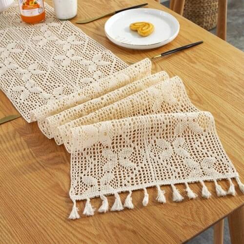 2021 New Pastoral Style Crochet Knit Hollow Table Cloth Lace Stitching Widening Tassel Table Runner Boho Decoration Home Decor