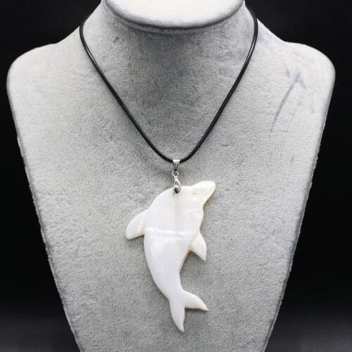 Natural Dolphin Colored Shell Pendant Necklace Fashion Cute Animal Leather Rope Jewelry DIY Charms Necklace for Women Men Gift