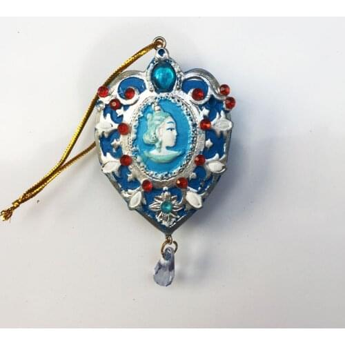 QIQIPP Austrian tourist souvenir magnetic refrigerator sticker Princess Sisi decorative pendant collection companion gift