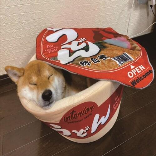 Cute Japanese instant noodles dogs nest comfortable cushion firewood dogs internet celebrity same style instant noodles cats
