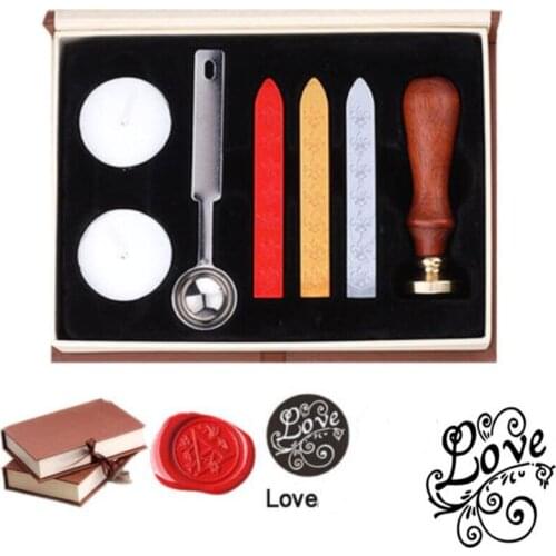 7pcs/ Set Love Wax Stamp 2020 New Vintage Sealing Wax Stamp Set Letter Wedding Party Invitation Tool With Sticks Candles Spoon 3